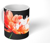 Mok - Koraal gekleurde pioen - 350 ML - Beker