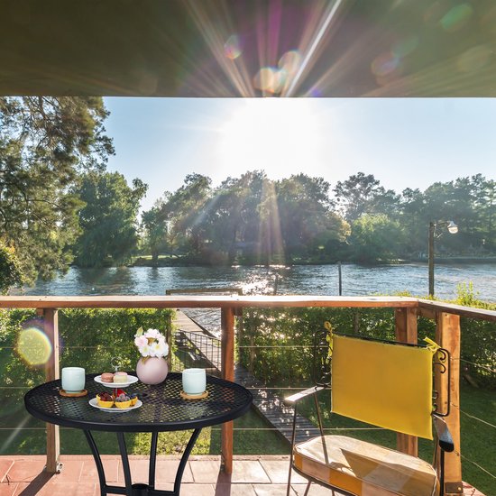 relaxdays table de jardin avec parsol - table de balcon - table de bistrot - table d'extérieur 70 cm - noir