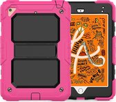 Apple iPad Mini 4 7.9 (2015) Hoes - Mobigear - Shockproof Strap Serie - Hard Kunststof Backcover - Zwart /  Roze - Hoes Geschikt Voor Apple iPad Mini 4 7.9 (2015)