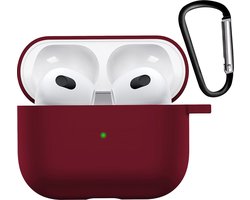 Hoesje - Geschikt voor Apple AirPods 3 - met Clip - Siliconen Hoes - Silicone Case Cover - Donkerrood