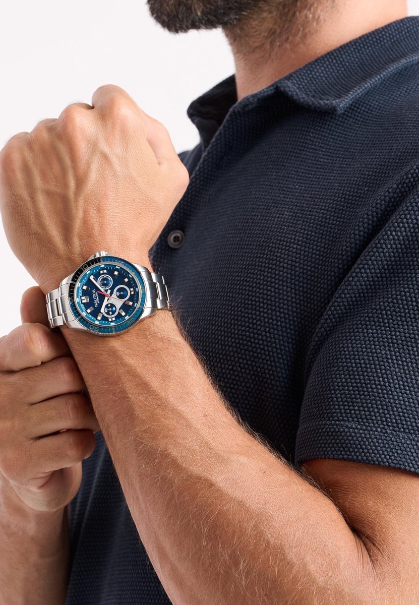 Nautica Nct Windrose Quartz Chronograaf Horloge Zilveren Toon Kast: 100% Roestvrij Staal. Armband: 100% Roestvrij Staal 46.5 NAPWRS505