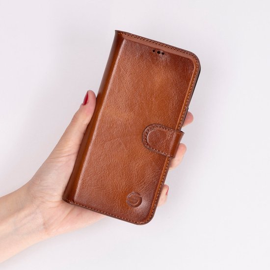 Étui en cuir iPhone 16 Plus - Solidenz Bookcase Étui en cuir iPhone 16 Plus - Cuir véritable - Étui téléphone avec porte-cartes - Étui en cuir pleine fleur - Marron