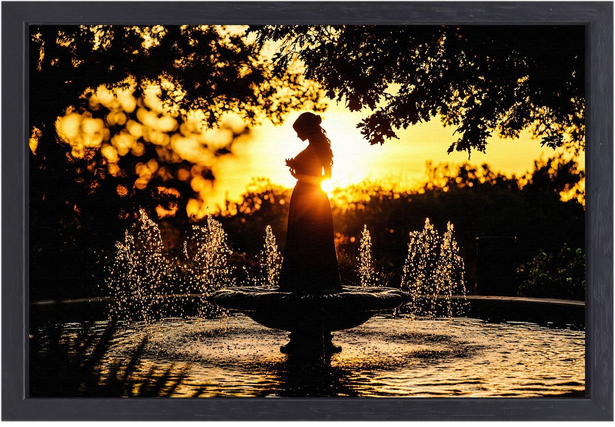 Silhouet vrouw bij zonsondergang - Silhouet schilderij op canvas - Muurdecoratie canvas fo