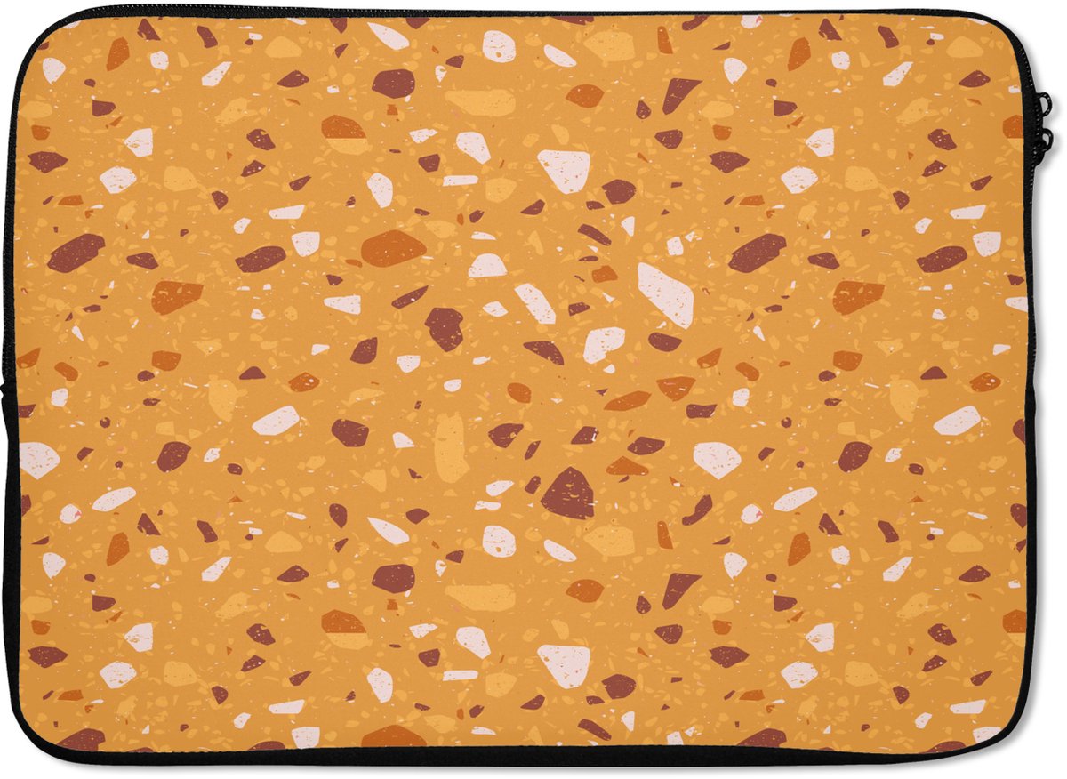 Laptophoes 13 inch - Terrazzo - Patroon - Okergeel - Laptop sleeve - Binnenmaat 32x22,5 cm - Zwarte achterkant