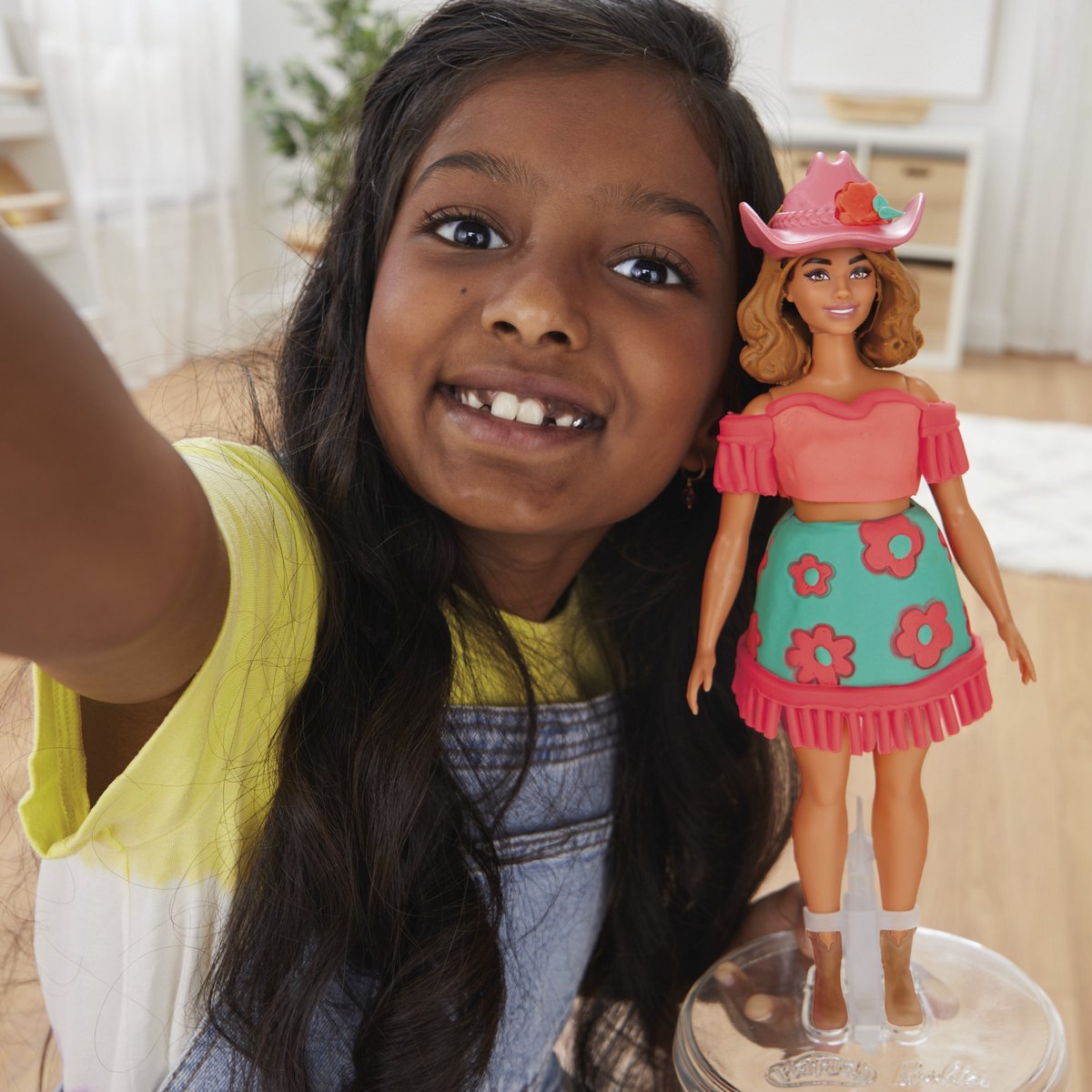 Play-Doh-set Barbie Bloemen en Franjes - Maak Poppenkleertjes - Boetseerklei — cadeau in Spellen & Speelgoed - foto 7