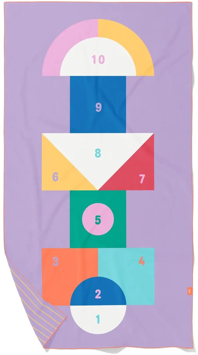 Quut Speel handdoek / Strandlaken Hopscotch L - 100x180cm - Paars