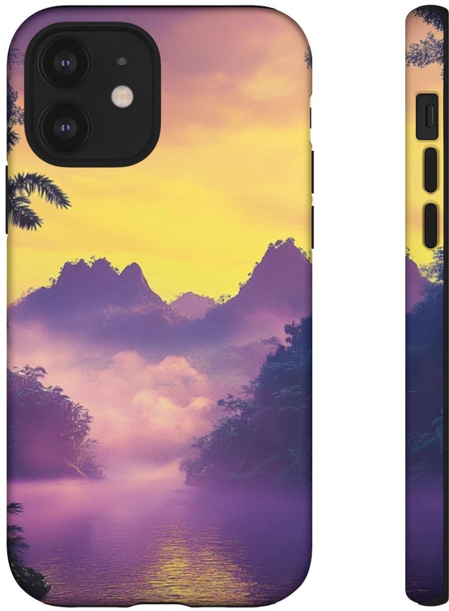 Paarse Mistige Junglemeer Landschap – Telefoonhoesje Geschikt voor iPhone 12