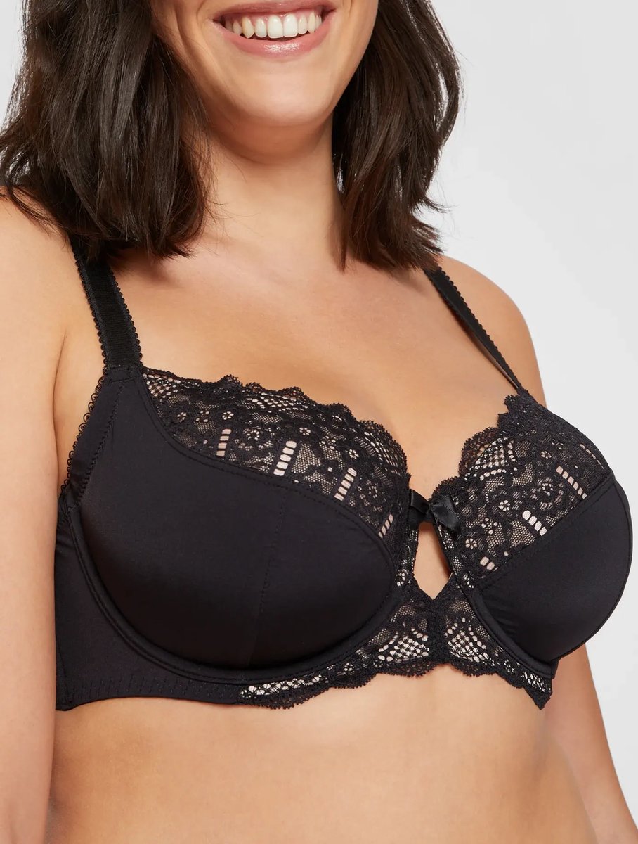 Dorina Kanten beugel BH - Celine - Stevige bh zonder vulling - Grote maten - 90C - Zwart