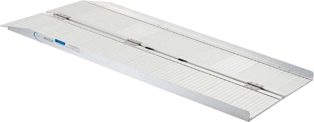 Goedkoopste Opvouwbare oprijplaat aluminium met handvat- 152 cm - Drempelplaat - Drempelhulp