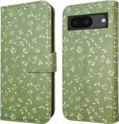 iMoshion Hoesje Geschikt voor Google Pixel 8a Hoesje Met Pasjeshouder - iMoshion Design Bookcase smartphone - Groen / Green Flowers