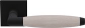 Deurkruk op rozet - Zwart - RVS - GPF bouwbeslag - Ika XL Deurklink zwart/ eiken whitewash haaks met trapezium eindknop op vierkante