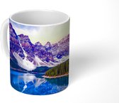 Mok - Paarse lucht boven het Nationaal park Banff in Alberta - 350 ML - Beker