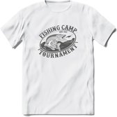 Fishing - Vissen T-Shirt | Grappig Verjaardag Vis Hobby Cadeau Shirt | Dames - Heren - Unisex | Tshirt Hengelsport Kleding Kado - Wit - S