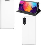 Geschikt voor Samsung Galaxy A50 Standcase Hoesje Wit met Pashouder