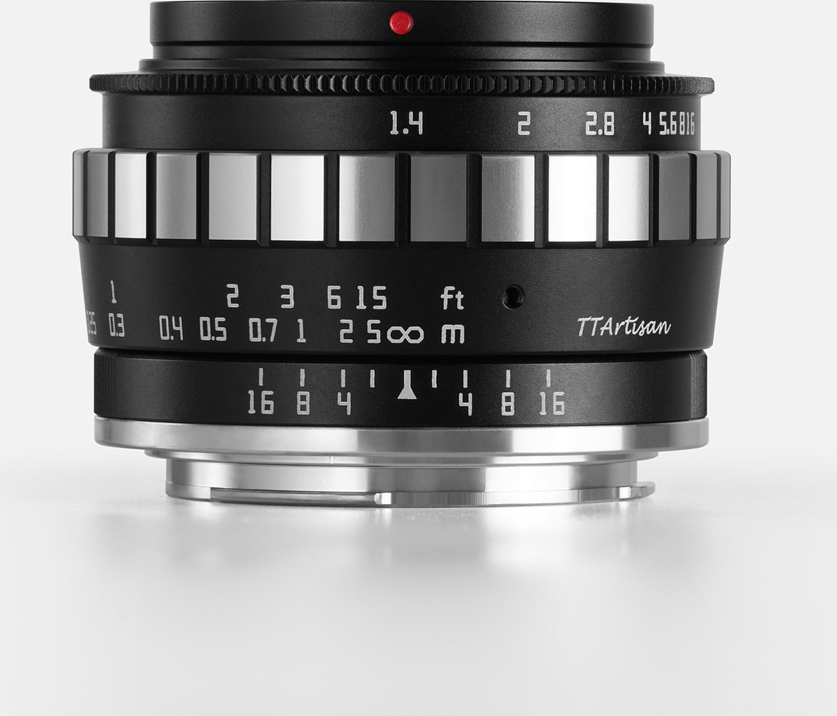TT Artisan - Cameralens - 23mm F1.4 APS-C Voor Panasonic/Olympus M43-vatting, zwart + zilver