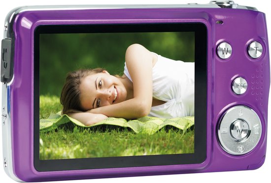 Achterkant van paarse AgfaPhoto digitale camera met een foto van een vrouw op het scherm.