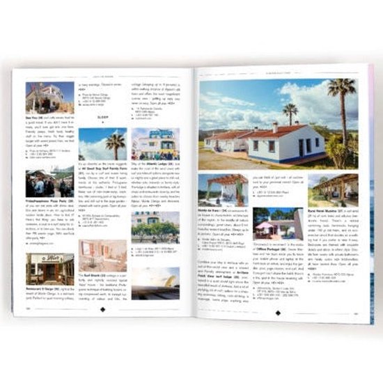 Een boekpagina met foto's van accommodaties, restaurants en stranden in Portugal.