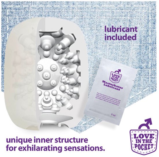 Doorsnede van witte masturbator. Zakje glijmiddel ernaast. Tekst: lubricant included.