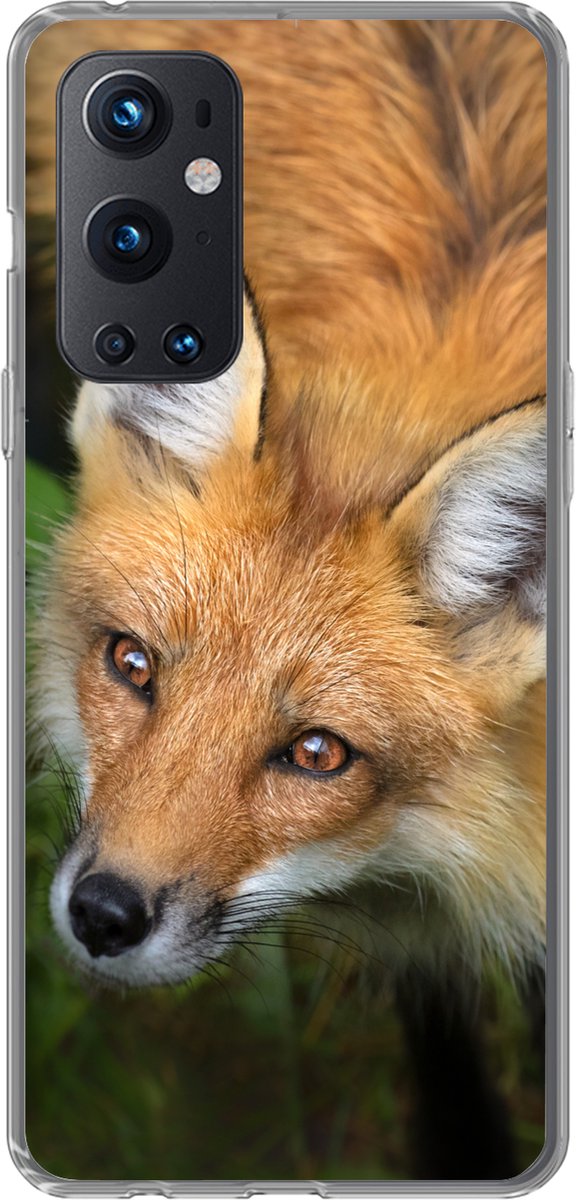 Geschikt voor OnePlus 9 Pro hoesje - Vos - Groen - Oranje - Siliconen Telefoonhoesje