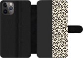 Bookcase Geschikt voor iPhone 11 Pro Max telefoonhoesje - Dieren - Patroon - Panter - Met vakjes - Wallet case met magneetsluiting