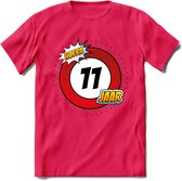 11 Jaar Hoera Verkeersbord T-Shirt | Grappig Verjaardag Cadeau | Dames - Heren | - Roze - S