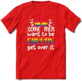Some Men Are Queens | Pride T-Shirt | Grappig LHBTIQ+ / LGBTQ / Gay / Homo / Lesbi Cadeau Shirt | Dames - Heren - Unisex | Tshirt Kleding Kado | - Rood - S