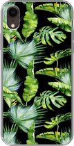 Geschikt voor iPhone XR hoesje - Palmbladeren - Tropisch - Patronen - Siliconen Telefoonhoesje