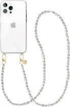 xoxo Wildhearts siliconen hoesje - Geschikt voor iPhone 15 Pro - Pearlfection - Telefoonhoesje - Hoesje met koord - Parelketting - lang telefoonkoord - Transparant hoesje (lange variant)