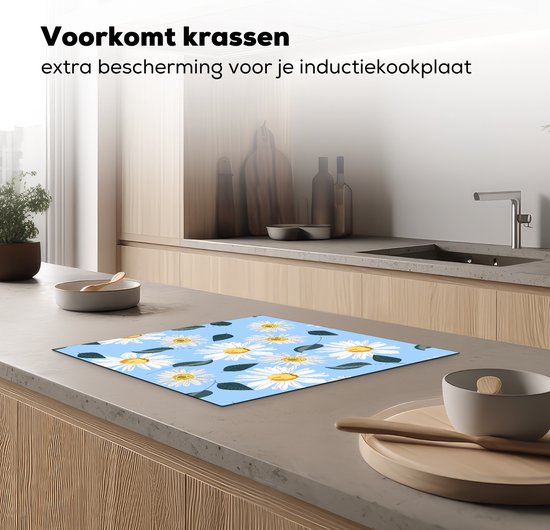 KitchenYeah® Inductie beschermer 59x52 cm - Madeliefjes - Blauw - Patroon - Kookplaataccessoires - Afdekplaat voor kookplaat - Inductiebeschermer - Inductiemat - Inductieplaat mat