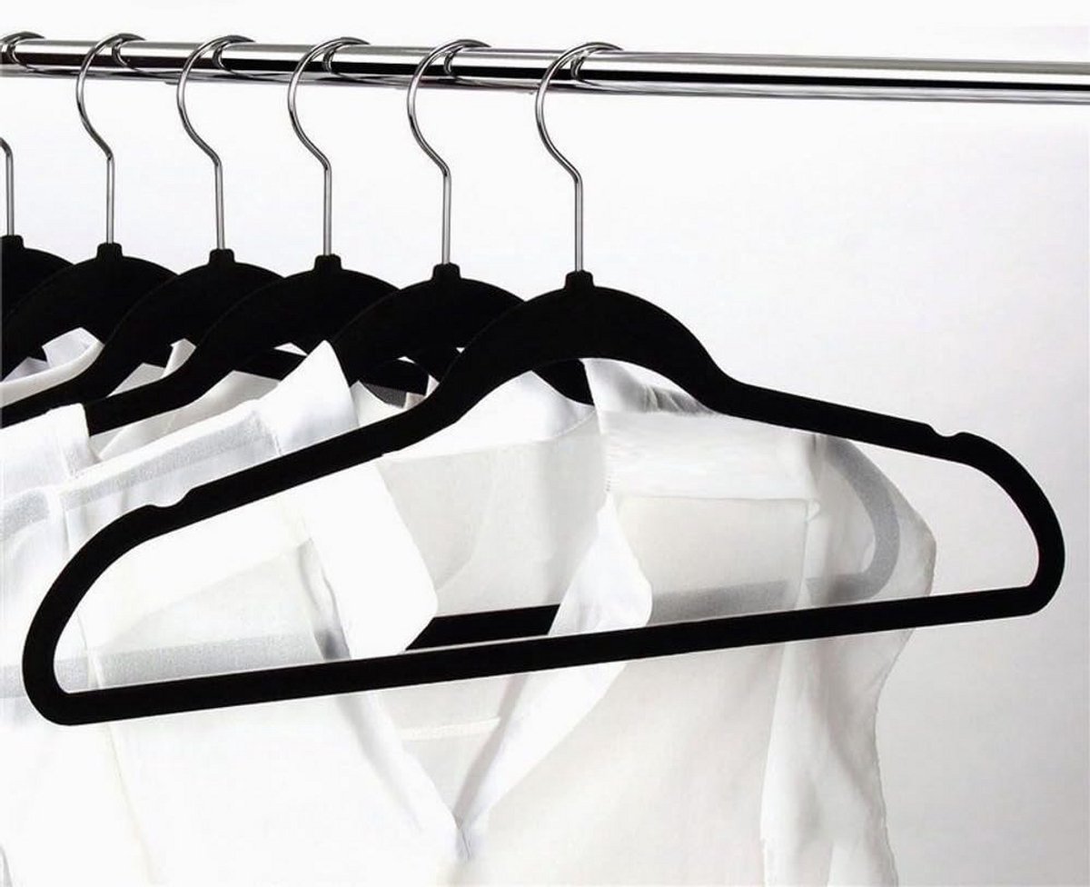 200 fluwelen antislip kleerhangers - ruimtebesparend en stevig