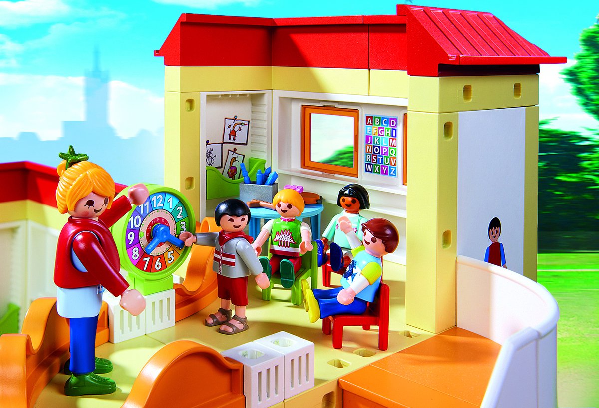 Gare Playmobil PLAYMOBIL (R4C04) GARDERIE - Armoire Etagère Blanche
