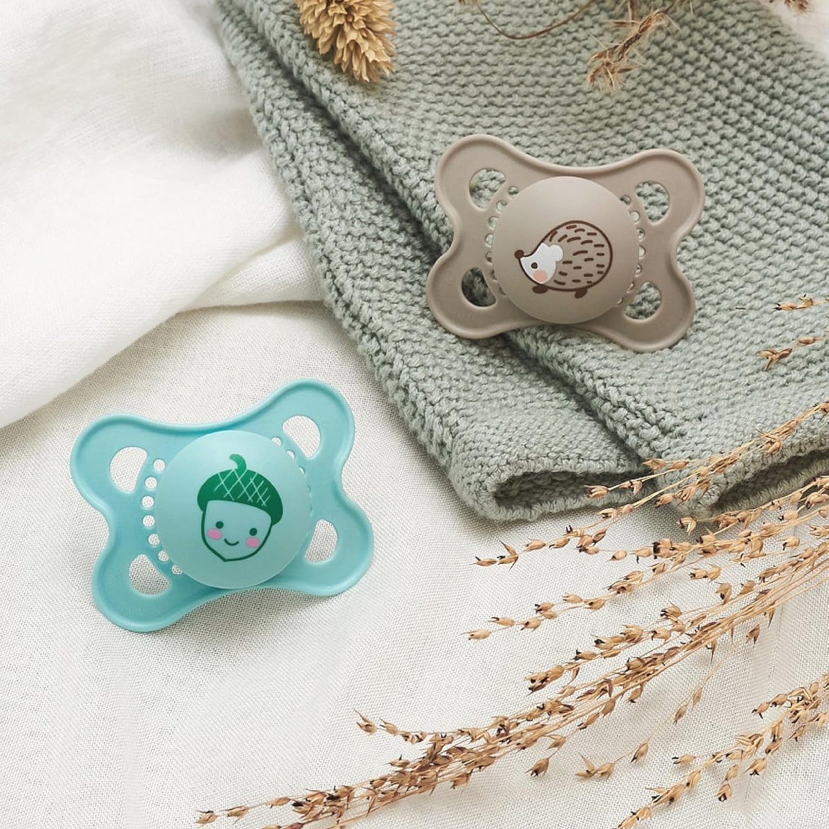 Kalmerende Fopspeen Set voor Baby's 6+ Maanden - Met Sterilisator