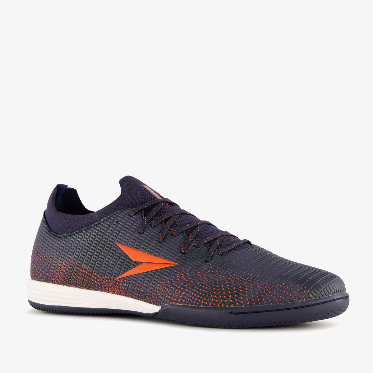 Blauw-oranje Dutchy heren voetbalschoenen, maat 46, met vetersluiting en rubberen non-marking profielzool.