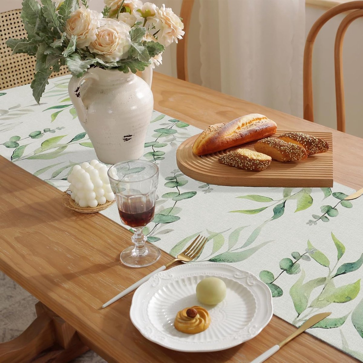 Stunq® Tafelkleed Loper Met Groen Eucalyptus Motief Voor Binnenhuisdecoratie