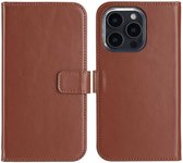 Selencia Hoesje - Geschikt voor Apple iPhone 16 Pro - Echt Lederen Bookcase - Lichtbruin