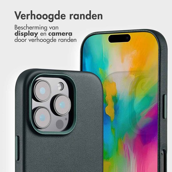 Accezz Hoesje - Geschikt voor Apple iPhone 16 Pro - Leather Bookcase 2-in-1 geschikt voor MagSafe - Cedar Green