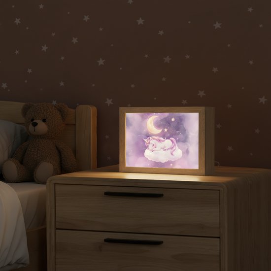Nachtlampje 20x15 cm - Kinder lampje - Eenhoorn - Paars - Sterrenhemel - Maan - Tafellamp kinderkamer - Slaapkamer lamp - Bedlamp kinderen - Kinderlampje stopcontact - Wandlamp babykamer - Nachtlampjes van Merkloos — afbeelding 2