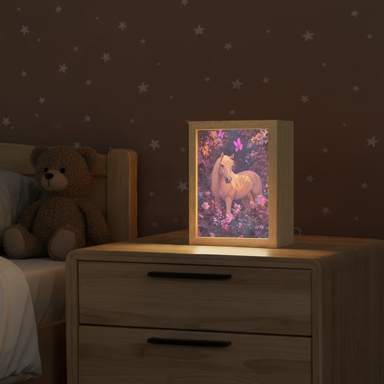 Nachtlampje 15x20 cm - Kinder lampje - Paard - Bloemen - Paars - Vlinder - Tafellamp kinderkamer - Slaapkamer lamp - Bedlamp kinderen - Kinderlampje stopcontact - Wandlamp babykamer - Nachtlampjes van OnlyWow — afbeelding 2