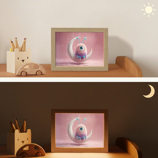 Nachtlampje 20x15 cm - Kinder lampje - Maan - Monster - Roze - Tafellamp kinderkamer - Slaapkamer lamp - Bedlamp kinderen - Kinderlampje stopcontact - Wandlamp babykamer - Nachtlampjes van OnlyWow — afbeelding 4