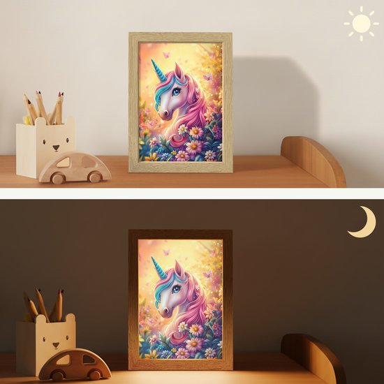 Nachtlampje 15x20 cm - Kinder lamp - Eenhoorn - Roze - Kleurrijk - Sprookjesbos - Tafellamp kinderkamer - Slaapkamer lamp - Bedlamp kinderen - Kinderlampje stopcontact - Wandlamp babykamer - Nachtlampjes van Merkloos — afbeelding 4