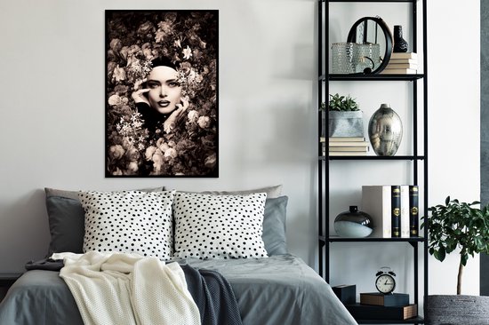 Cadre photo avec affiche - Femme - Fleurs - Botanique - Nature - 60x90 cm - Cadre pour affiche