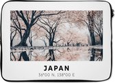 Laptophoes 14 inch - Sakura - Japan - Lente - Laptop sleeve - Binnenmaat 34x23,5 cm - Zwarte achterkant