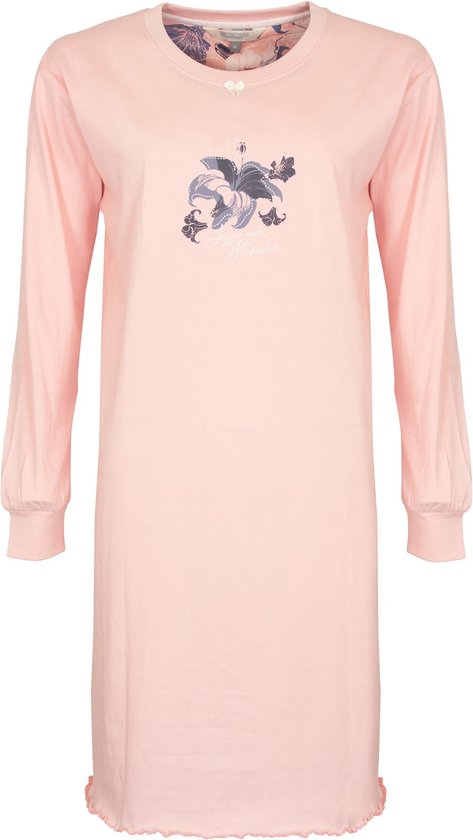 Roze nachthemd met lange mouwen, ronde hals, strikje en bloemenprint. Ruches aan de zoom.