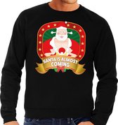 Foute kersttrui / sweater voor heren Santa Is Almost Coming - zwart - Kerstman met dame S