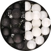 28x stuks kleine kunststof kerstballen wit en zwart 3 cm - kerstversiering