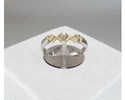 Bicolor gouden ring met 3 diamanten