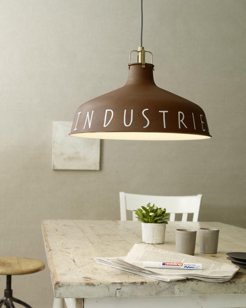 edding 5200 spuitverf in spuitbus - rust effect mat - 1 stuk - 200 ml verf - direct dekkend – 0,7-1 m2 oppervlak - acrylverf voor het lakken en versieren van glas, metaal, hout, keramiek, kunststof, canvas - permanent spray, verfspray – foto 3