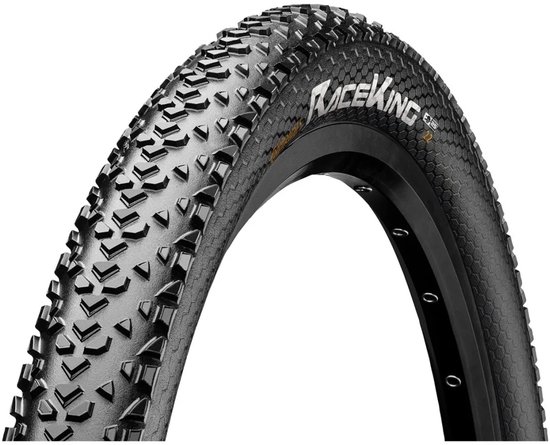 Zwarte Continental Race King fietsband met grof profiel en '55-622' aanduiding. "RACEKING" in wit.
