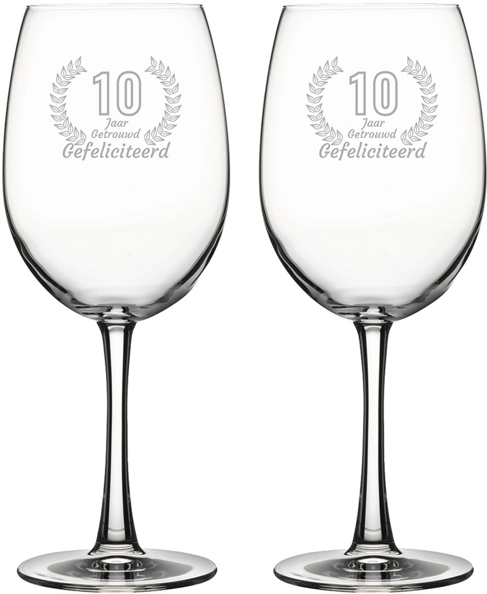 Gegraveerde set rode wijnglazen 46cl Gefeliciteerd 10 jaar getrouwd