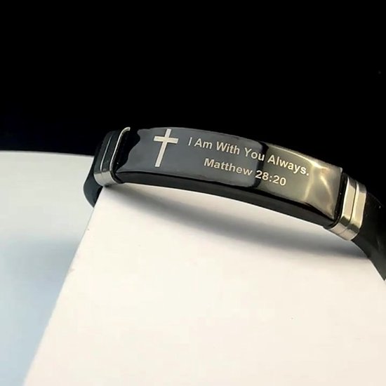 Christelijke Armband Unisex - Met Kruis & Bijbeltekst (Mattheüs 28:20) - Zwart Siliconen & RVS - Verstelbaar